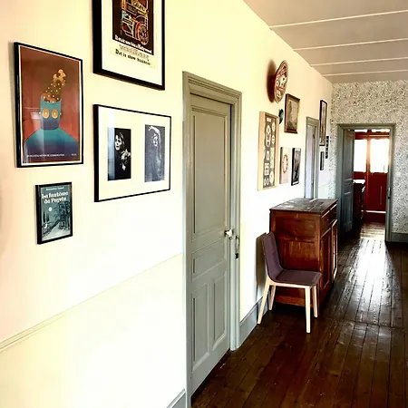 Dom wakacyjny 19th Century Mansion With Pool Near Castres